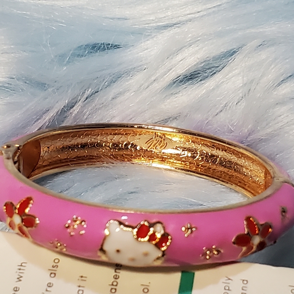 Hello kitty bracelet - Picture 3 of 3